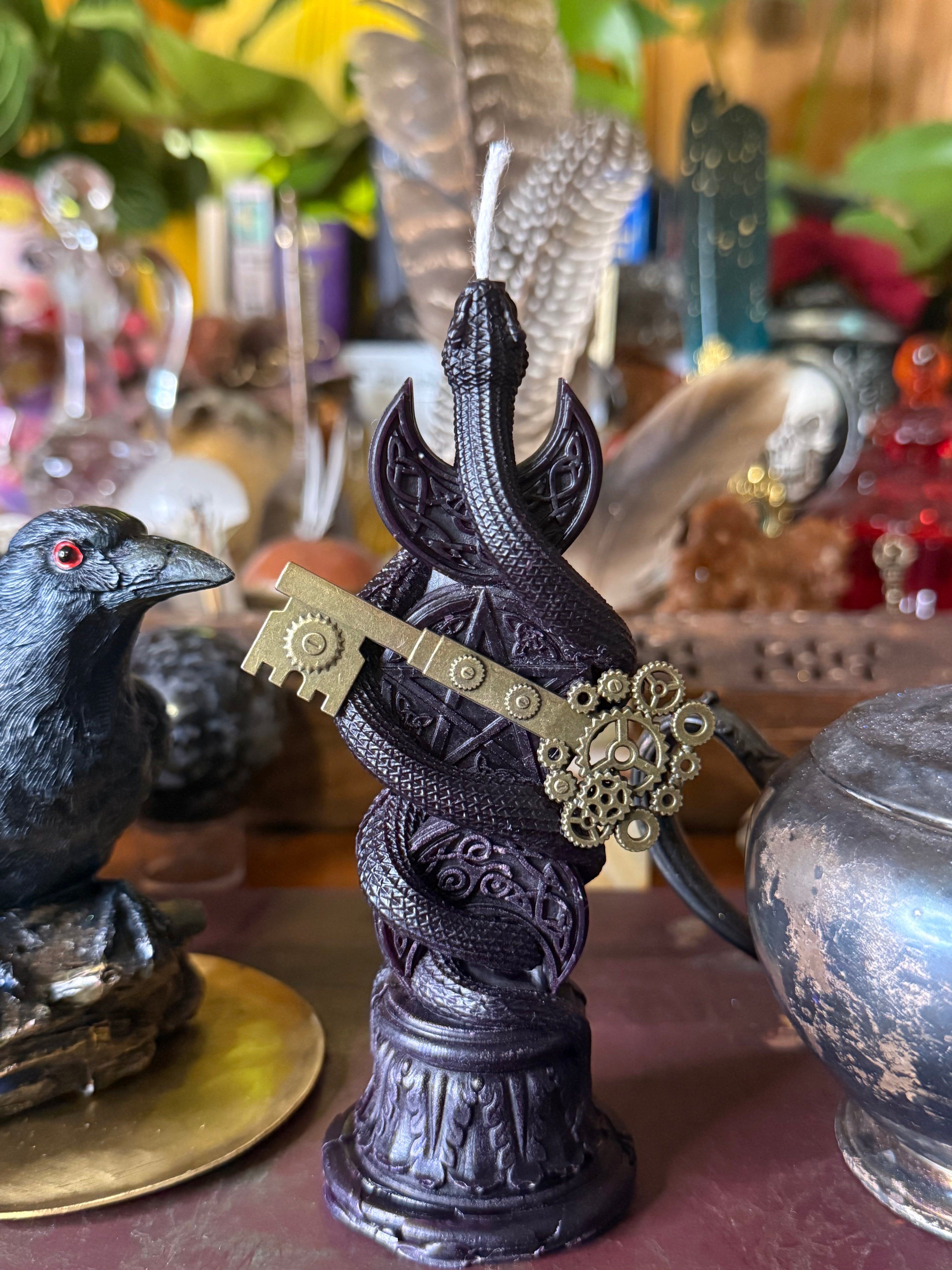 Hecate’s Key&Sigil Beeswax Candle